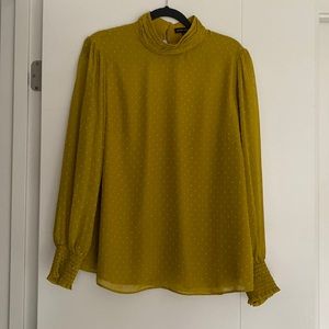 Universal Standard Iris High Neck Swiss Dot Chiffon Top size S (14/16)